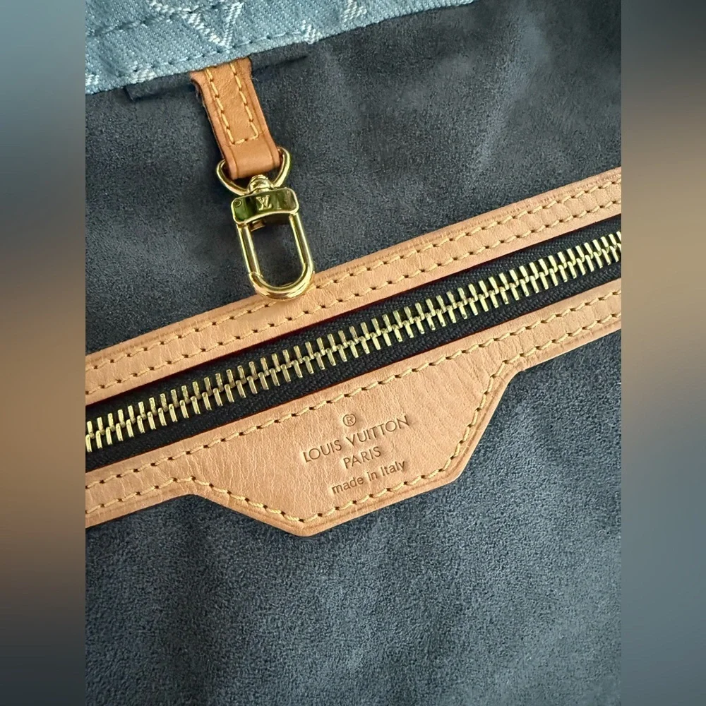 LOUIS VUITTON Monogram Denim Daily GM ~ EUC w/LV Dust Bag - Picture 9 of 16